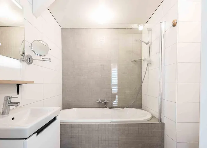 Hotel Stadsvilla Mout Rotterdam-schiedam 4*