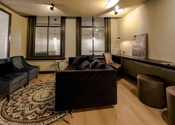 ホテル Stadsvilla Mout Rotterdam-schiedam 4*